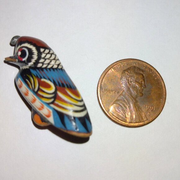 Vintage Carved Wood Artisan Quail Brooch 1.25” Cottagecore Folk Art Quiet Luxury - Picture 2 of 7